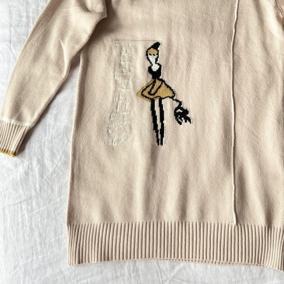 Adorable Cream Sweater with Artistic Design - Picture 8 of 13